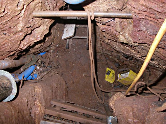 Looking steeply down from the entrance shaft towards Rough Diamond Rift